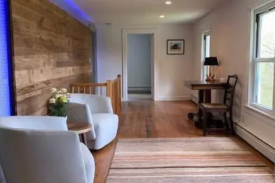 Image de Jim & Pat’s Litchfield Hills Hideaway on 3. 0 acres