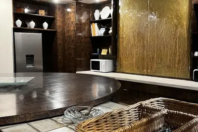 Image de Grande maison Ă Paris ou tout comme.
