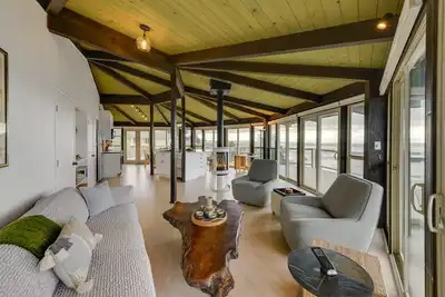 Image de Serene Irish Beach Home w/ Panoramic Ocean Views!