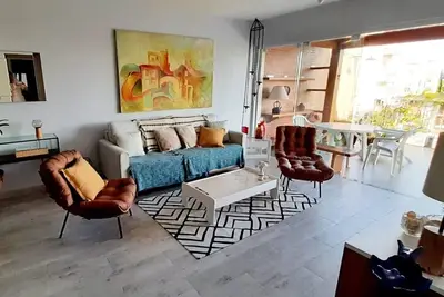 Image de Cobertura 135 m² com Varanda Gourmet a 200 m da Praia