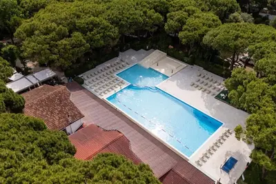 Image de Feriendorf Jesolo Chalet Comfort fĂĽr 6 Personen