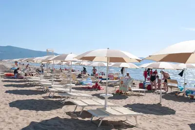 Image de Feriendorf Orbetello Lodge Superior Plus für 6 Personen