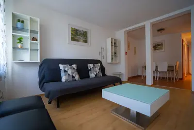 Image de Appartement-Standard-Salle de bain privée séparée-Vue ville-og 1