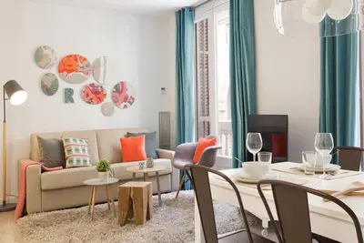 Image de Appartement avec style en plein centre P2