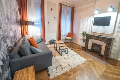 Image de Chez Jean - Joli studio rénové - Cordeliers