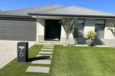 Image de House at the back of the Vines Golf Club in Swan Valley region.