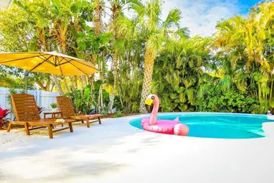 Paradiso Largo - 5 min Beach, Pool, Bikes, Grill & Games