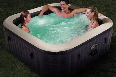 Image de Discounted Charleston 2 King Suites Hot Tub Games2