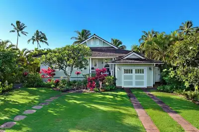 Image de Hale Milo: Charming Garden Cottage in Sunny Poipu!