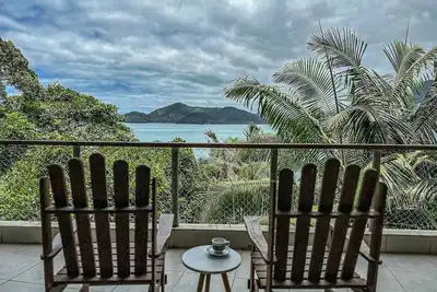 Image de Beachfront House in Enseada Ubatuba for 12 People