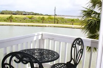Image de Condo @ Bayfront at Kontiki
