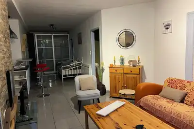 Image de Proche Arreau Bel Appartement T3 70m 2 Ds Maison
