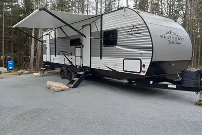 Image de Elegant and spacious recreational vehicle minutes from Acadia National Park