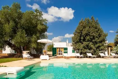 Image de Your holidays in an Apulian farmhouse with private 14x7 mt pool, next to beaches