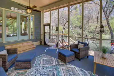 Image de Ellijay Riverfront Escape: Game Room & Fire Pit