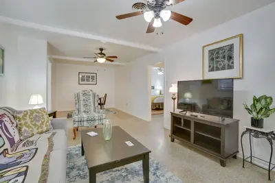 Image de 7 Mi to Dtwn Nola: Pet-Friendly Home w/ Yard