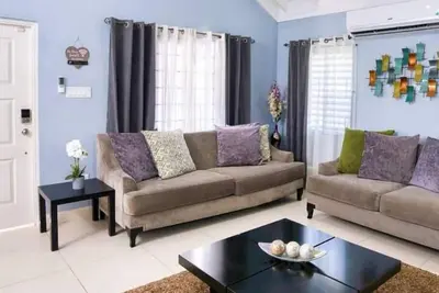 Image de Modern, Cozy 3Bdr villa w\/ pool\/gym\/beach access