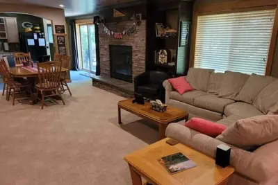 Image de Game time, family or relax time-you'll love it here!