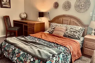 Comfortable room with dedicated bathroom in a Family Home. Nice area