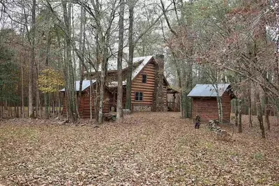 Image de Mountain Fork River Cabin on 34 Acres 1 hr to Broken Bow and near Utv/Atv trails