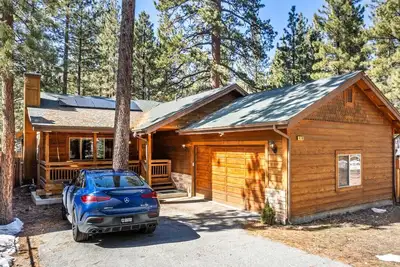 Image de Harrods Cabin: 3br, 2ba, Game Room, Prime Location in Big Bear!
