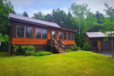 Image de Little Moose Lodge - 5 minute walk to Moosehead Lake