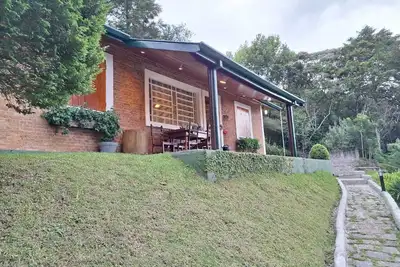 Image de Bela Casa Paraíso na Montanha Condomínio Seguro Privativo Lindas Paisagens