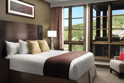 Image de Luxury Ski in Ski out 2 Bd Condo in the NorthStar Lodge in NorthStar Village