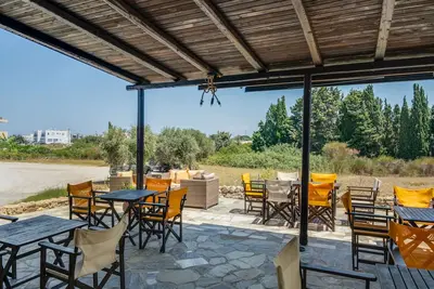 Image de Chambre d'hôtes 'Ilios and Irene 1' avec terrasse partagée, Wi-Fi et climatisation
