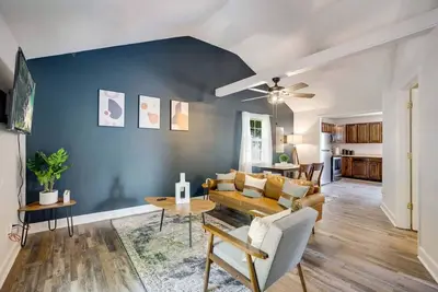 Image de Cozy Oasis of Downtown Clarksville!