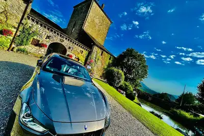 Image de Magnifique ensemble de chambres dans un Château
