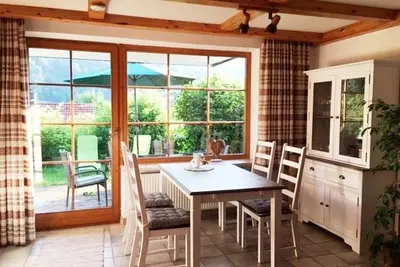 Image de Eng 34 Ferienwohnung Enzian im Feriendorf Sonnenhang Ht - Ferienwohnung Enzian im Feriendorf