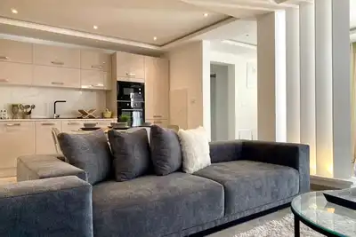Image de 3 pièces Luxueux Spacieux avec un Terrasse