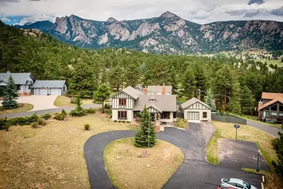 Image de Bond Manor Vacation Home by Estes Park Homes