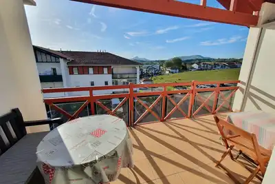 Image de T2. Proche de l'Océan (1, 5km)   parking, 2pers. Au calme.