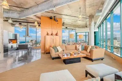 Image de Ocean & Diamond Head Exclusive Panoramic Ph Condo w/Parking & Near the Beach