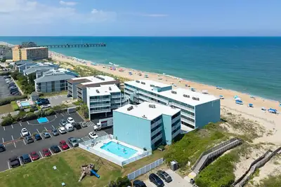 Image de PierView 208: Oceanfront | Renovated | Shared Pool