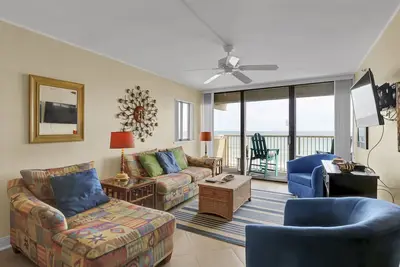 Image de Pelican Watch 501 - Oceanfront 3 bedroom end unit!