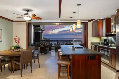 Image de Ko Olina Beach Villas O1006: Luxe Penthouse w/Pool, Golf, & Ocean Views