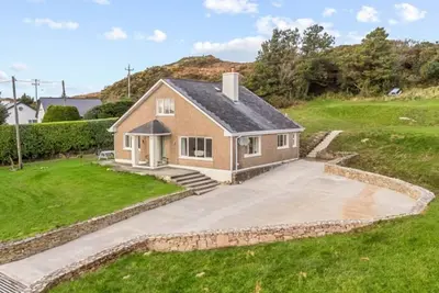Image de Teach Eile, on the outskirts of Clifden