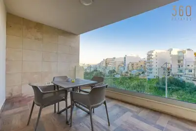 Image de Luxury 3br home in St Julians with private terrace