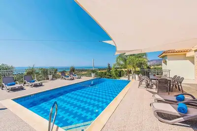 Image de Freedom Villa - Quatre Chambres Villa, Couchages 8