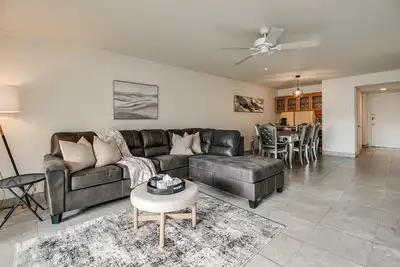 Image de 2 Bdrm Condo in Prime Old Town Scottsdale Location!