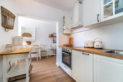 Image de Logement moderne à seulement 400 mètres de la plage