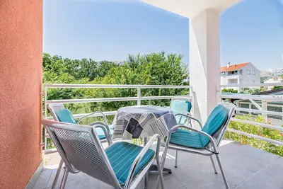 Image de Appartement avec climatisation, WiFi, balcon, parking