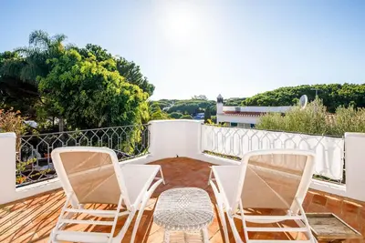 Charming Vale do Lobo Retreat | Vale do Lobo Retreat | 3 Bedrooms | Private Pool & Close to Amenities | Algarve