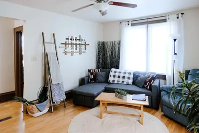 Image de Ridge Street Cottage for Traveling Professionals