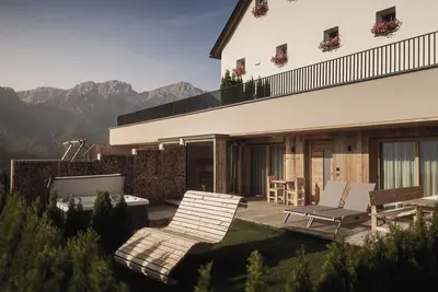 Image de Chalet \"Rueper Hof Pracken\" avec bain à remous, terrasse privée et Wi-Fi