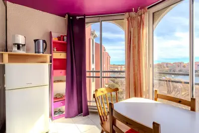 Image de Appartement avec vue sur lac marin, piscines et terrasse privée