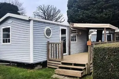 Image de Mobil-home ● Aufgehobene Terrasse